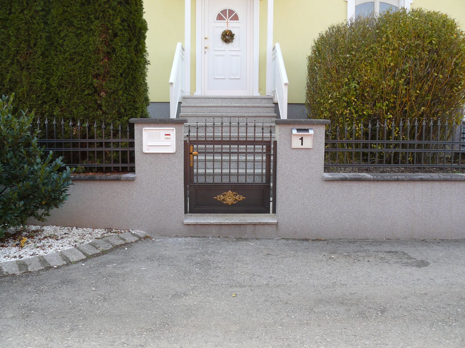 Alu-Kunstschmiede Zaun