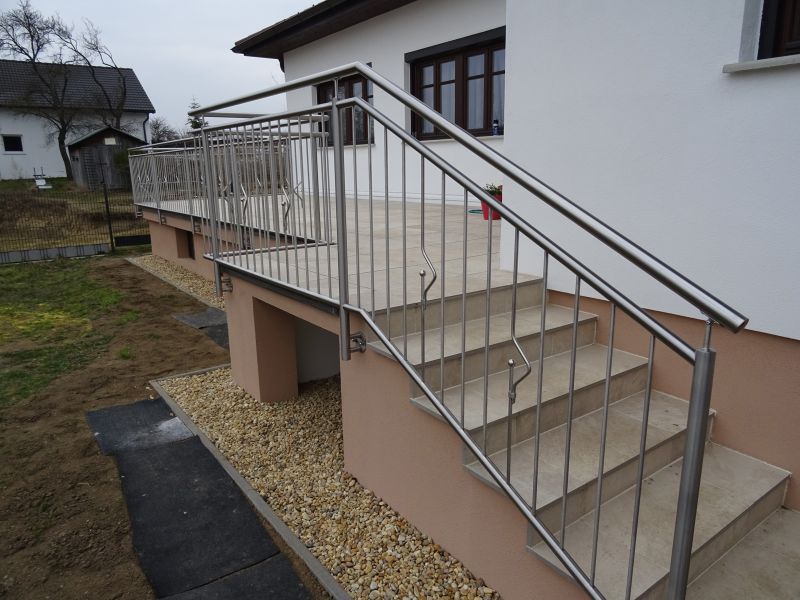 Zábradlí s tyčkami