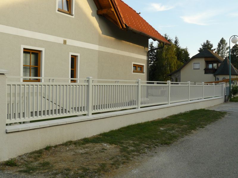 Svislý profil 20x20 mm