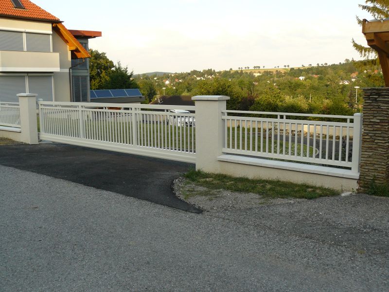 Svislý profil 20x20 mm