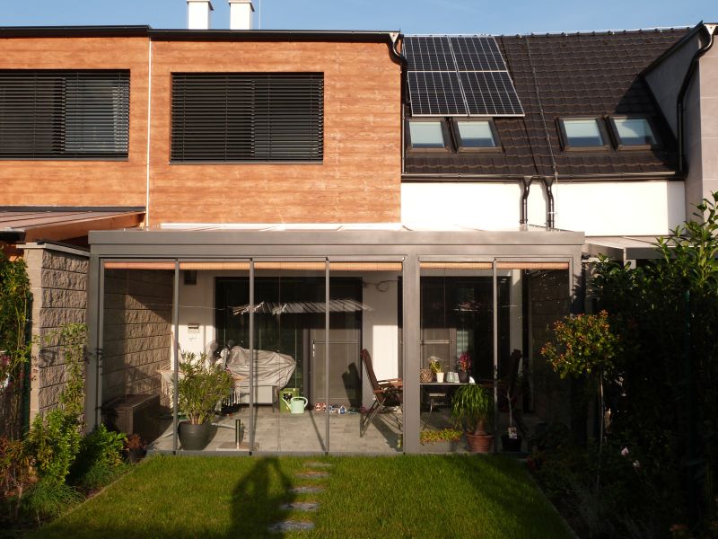 Posuvné stěny a fixní zasklení