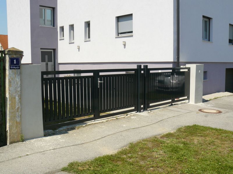 Svislý profil 80x20 mm