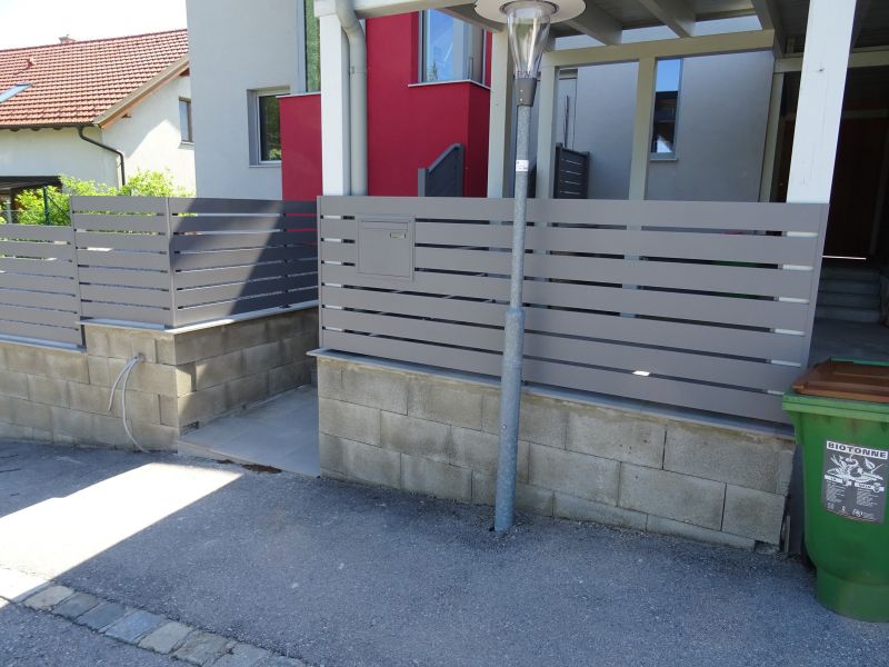 Vodorovné profily 120x20 mm