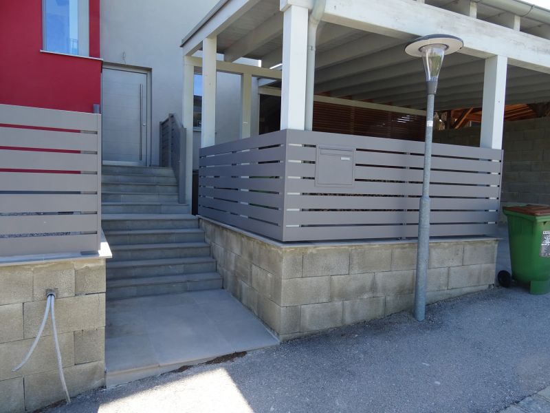 Vodorovné profily 120x20 mm