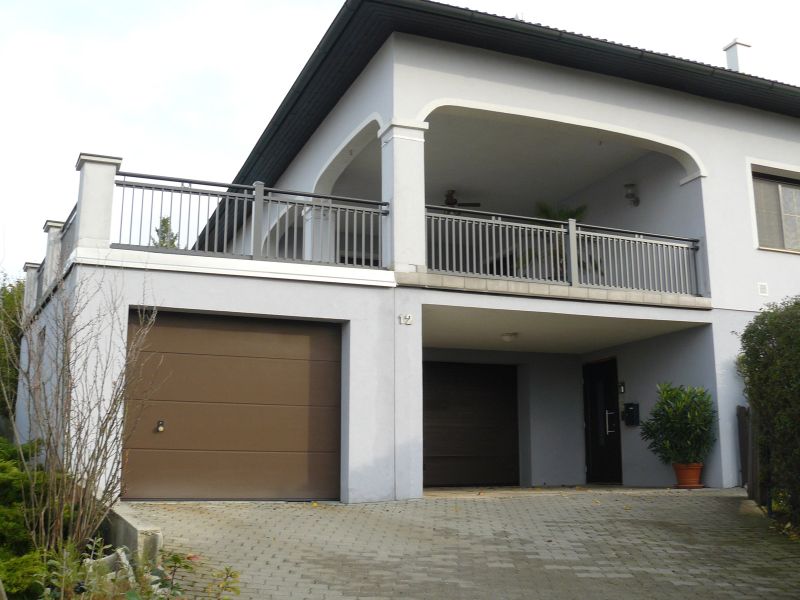 Svislé tyčky 20x20 mm