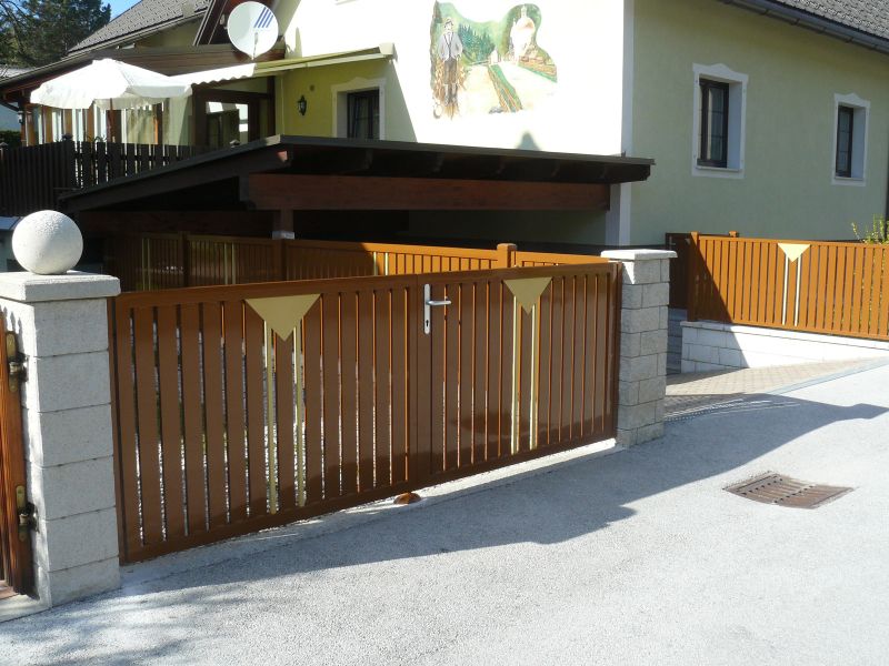 Svislý profil 80x20 mm