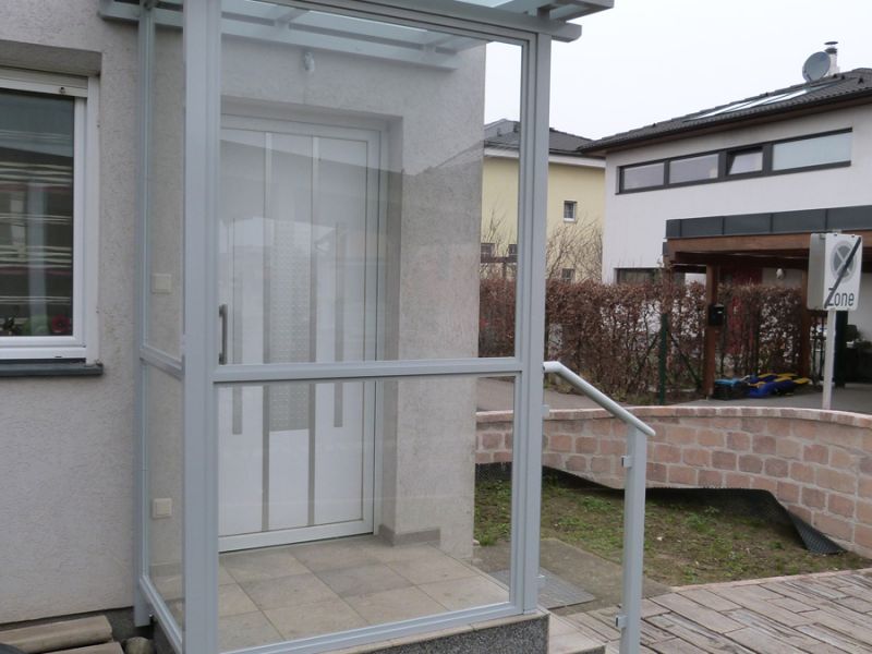 Vchodové stříšky