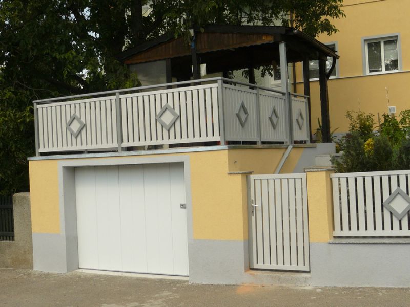 Svislé latě 80x20 mm