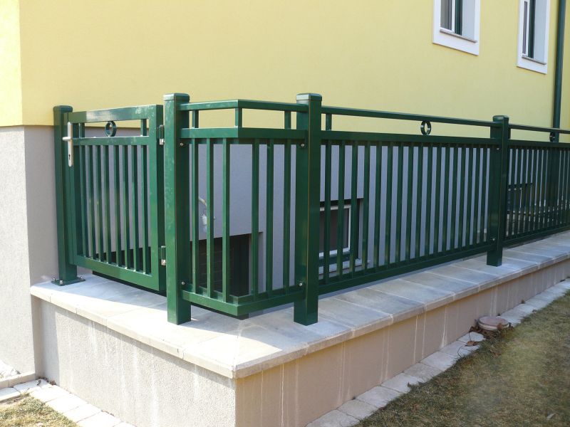 Svislý profil 20x20 mm