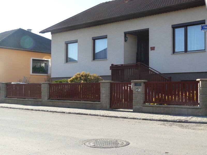 Svislý profil 80x20 mm