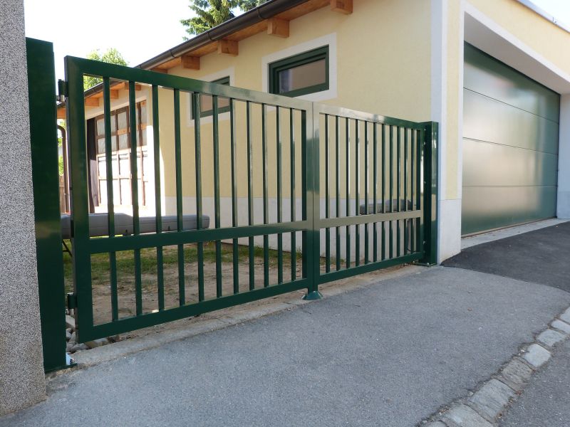 Svislý profil 20x20 mm